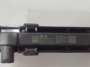 AUDI A5 (2016–2026) Antenna amplifier 85H907247 - 3