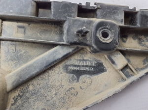 RENAULT Express IV (2021–2026) Rear bumper bracket 850448325R - 3