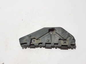 Aizmugurējā bampera kronšteins - 850453159R