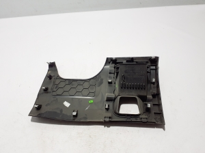 RENAULT Express IV (2021–2026) Dashboard trim 689210959R - 2