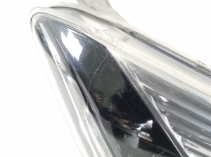Isuzu D-Max (2012–2026) Headlight - 2