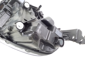 Suzuki Swift V (2017–2026) Headlight - 8