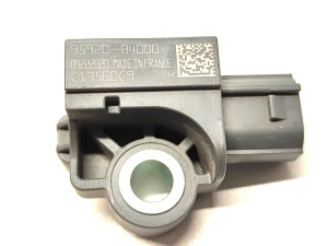 Kia Sportage (2016–2021) Airbag sensor 95920B4000 - 2