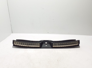 Rear panel interior trim - 8B9863471