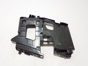 AUDI A5 (2016–2026) Sonstiger Halter 8B3907717 - 2