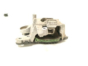 Opel Astra K (2015–2021) Gearbox mount 39004957 - 3