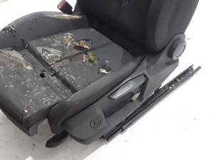 AUDI A5 (2016–2026) Front seat and its parts - 3