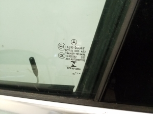 Mercedes Benz A-Class 176 (2012–2018) Front door and its parts - 7