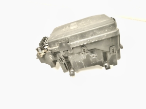 Opel Astra K (2015–2021) Fuse boxes 13379209 - 3