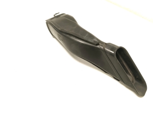 Opel Astra K (2015–2021) Luftansaugschlauch 13367310 - 5