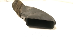 Opel Astra K (2015–2021) Air intake hose 13367314 - 4