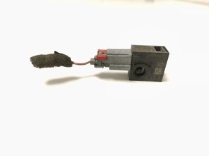 Opel Astra K (2015–2021) Airbag sensor 13504470 - 4