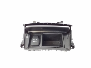 Mercedes Benz B-Class 242 (2013–2019) Front ashtray A2466802700 - 3