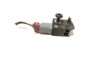 Opel Astra K (2015–2021) Airbag sensor 13504470 - 2