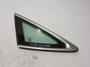 Rear quarter glass - 8B5845297M