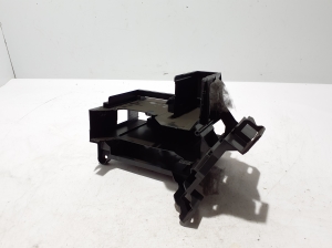 AUDI A5 (2016–2026) Sonstiger Halter 8B3907816 - 3