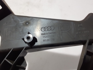 AUDI A5 (2016–2026) Pakiruumi sisemuse muu osa 8B5867730 - 3