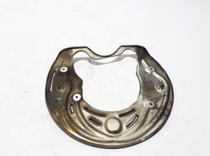 AUDI A5 (2016–2026) Front hub protection 8B3615312 - 2