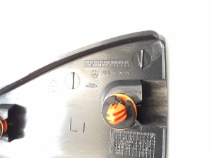Mercedes Benz B-Class 242 (2013–2019) Sonstiges Teil der hinteren Seitentür A2467300111 - 3