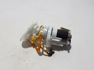 AUDI A5 (2016–2026) Kütusepump paagis 8B3919087F - 4