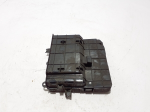 Other bracket - 8B1907286D