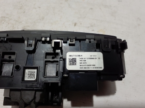 AUDI A5 (2016–2026) Gear shift switch 8B3713059H - 4