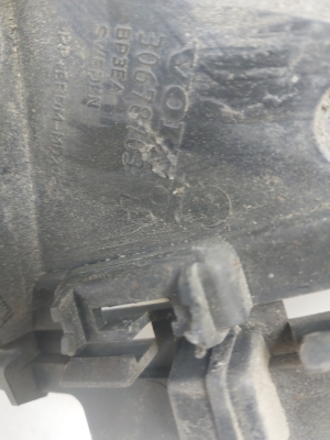 VOLVO XC70 (2007–2016) Rear bumper bracket 31265323 - 5