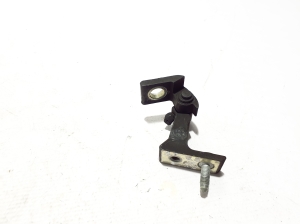 Front door top hinge - 8B3831401A