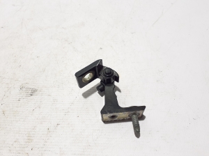   Rear side door lower hinge  - 8B5833401A 