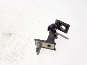 AUDI A5 (2016–2026) Rear side door lower hinge 8B5833402A - 3