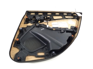Mercedes Benz A-Class 176 (2012–2018) Tagumise küljeukse polster A1767303100 - 2
