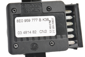 AUDI Q7 (2006–2015) Sitzverstellschalter 8E0959777B - 4