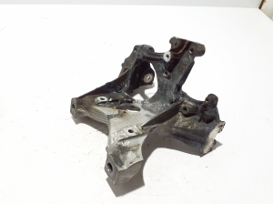 Engine bracket - 8B3399296