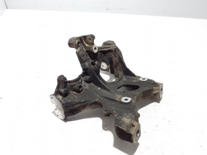 Engine bracket - 8B3399295
