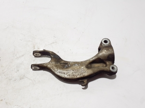 Front control arm - 4M0413037
