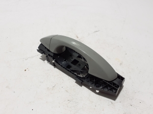 Skoda Karoq (2017–2026) Rear side door exterior handle and its parts - 3