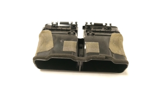 TOYOTA Prius W50 (2015–2020) Dashboard air vent grilles 5567047190 - 6