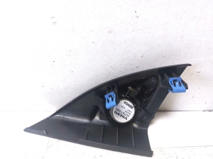 VOLVO XC70 (2007–2016) Speaker 30781066 - 2