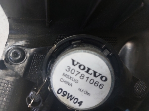 VOLVO XC70 (2007–2016) Speaker 30781066 - 4