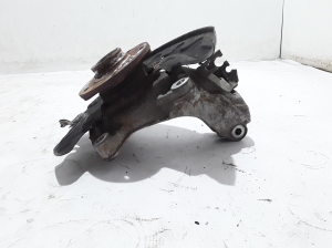 Skoda Karoq (2017–2026) Front wheel hub 5Q0407254A - 3