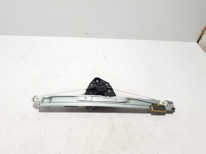 Front door window regulator - 807212109R