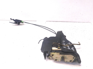 TOYOTA RAV 4 A2 (2000–2005) Rear side door lock - 3