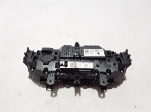Skoda Karoq (2017–2026) Instrument cluster 565920790H - 2