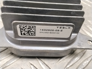Tesla Model Y Y (2020–2026) Xenon headlight control unit 153292509E - 4