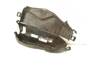 RENAULT Kadjar (2015–2026) Timing belt cover 135630596R - 4