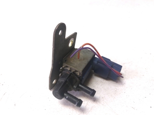 NISSAN 350 Z Z33 (2001–2009) Magnetventil A83600 - 3