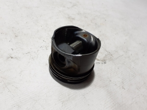 VOLVO XC70 (2007–2016) Piston et ses composants 30750674 - 3