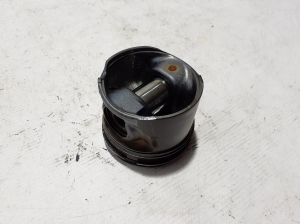 VOLVO XC70 (2007–2016) Kolb ja selle osad 30750674 - 2