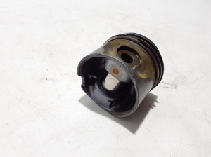 VOLVO XC70 (2007–2016) Kolb ja selle osad 30750674 - 3