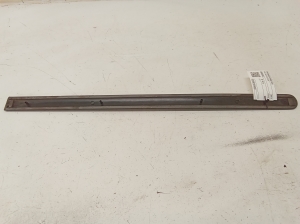 Volkswagen Caddy III (2004–2015) Rear side door molding 2K0853535C - 3